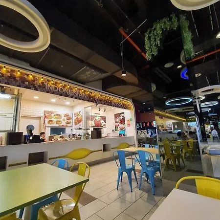 Liberty Grove Near Airport By Staycation Homestay Kuching Exterior photo