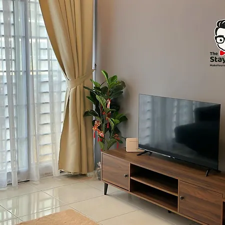 Liberty Grove Near Airport By Staycation Homestay Kuching Exterior photo