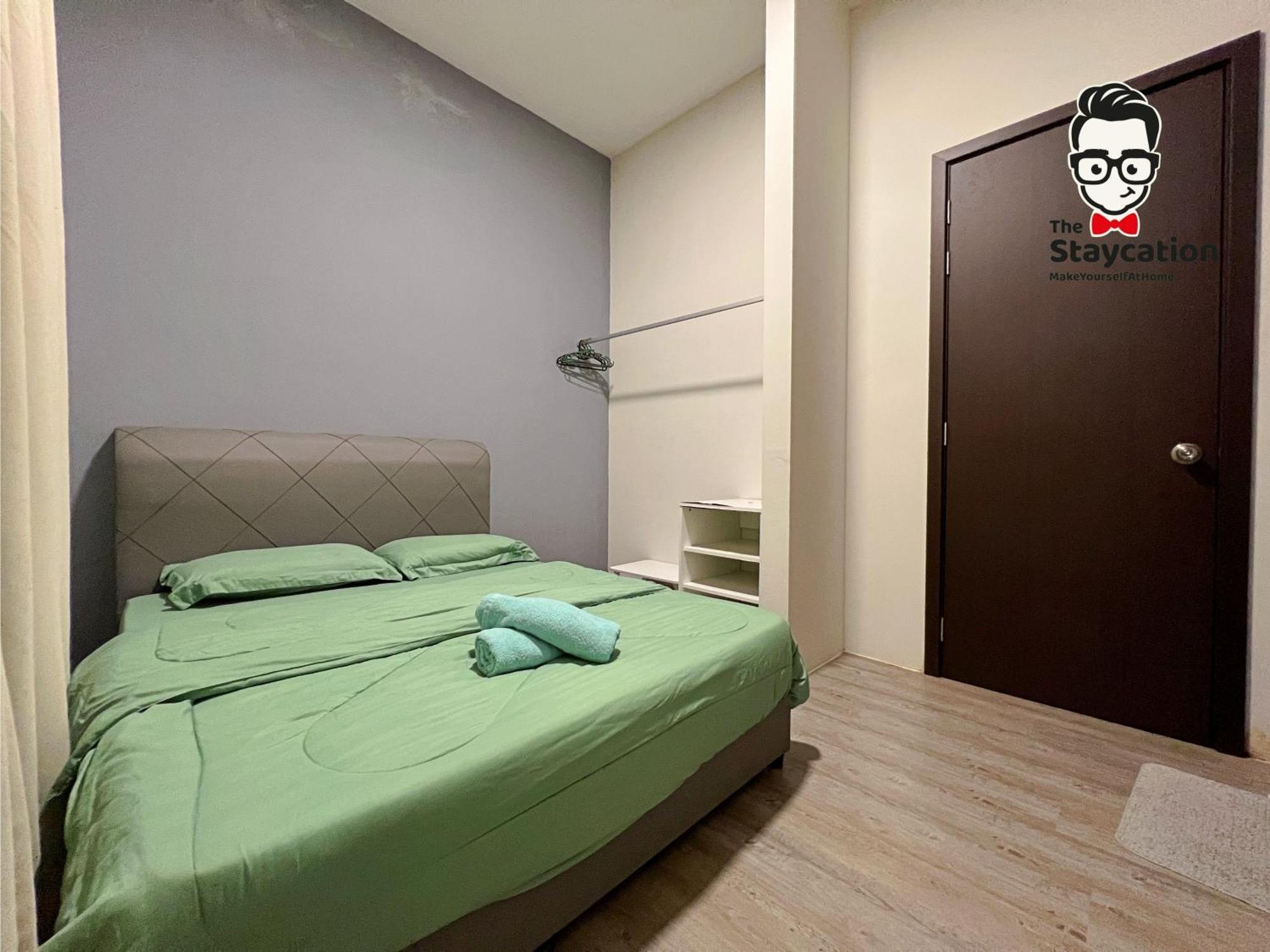 Liberty Grove Near Airport By Staycation * Kuching